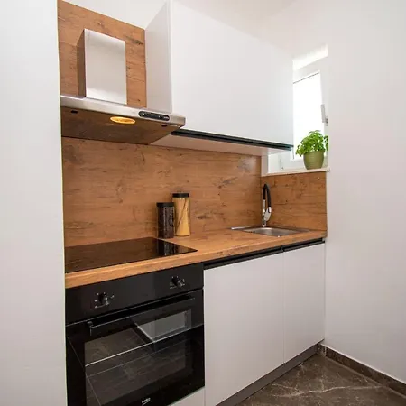 House Suzana