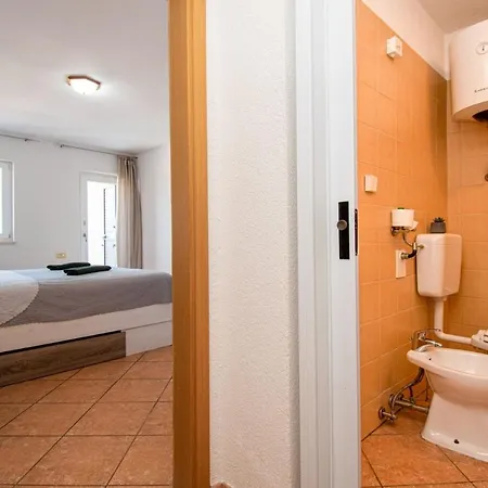 House Suzana 別荘 *